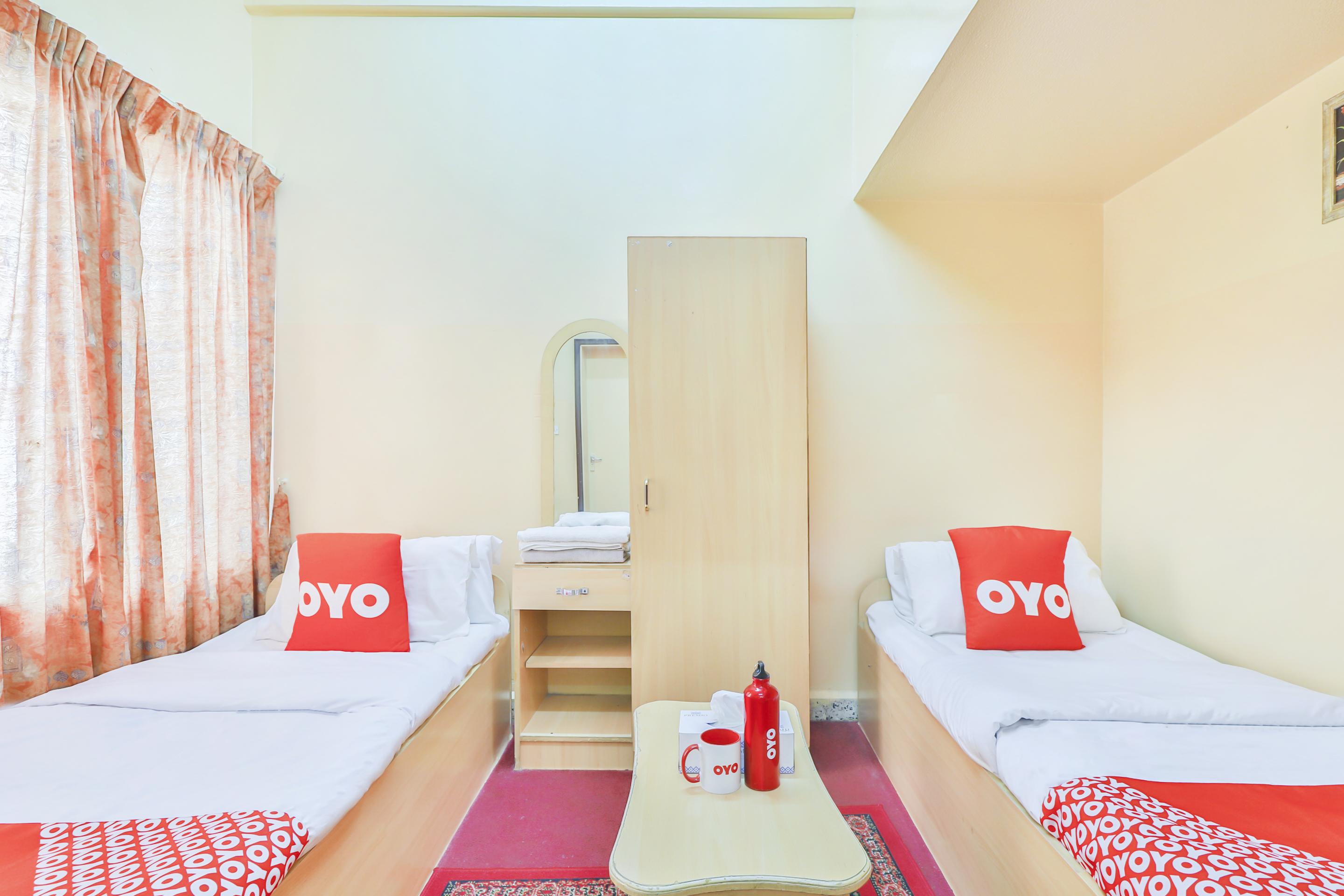 דובאי Oyo 393 Al Wehda Hotel מראה חיצוני תמונה